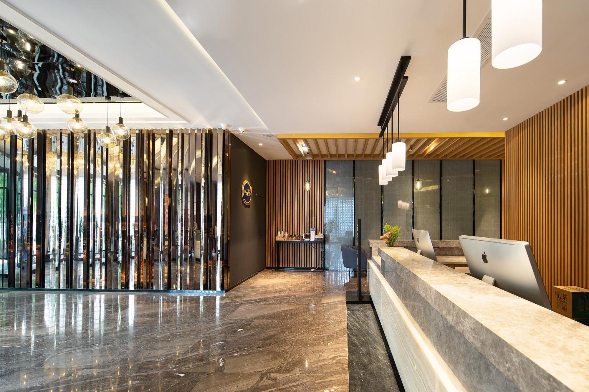 Langham Honor International Hotel Canton Fair Complex Branch - Free Shuttle To Canton Fair Complex During Canton Fair Period & Free Mini Bar Extérieur photo