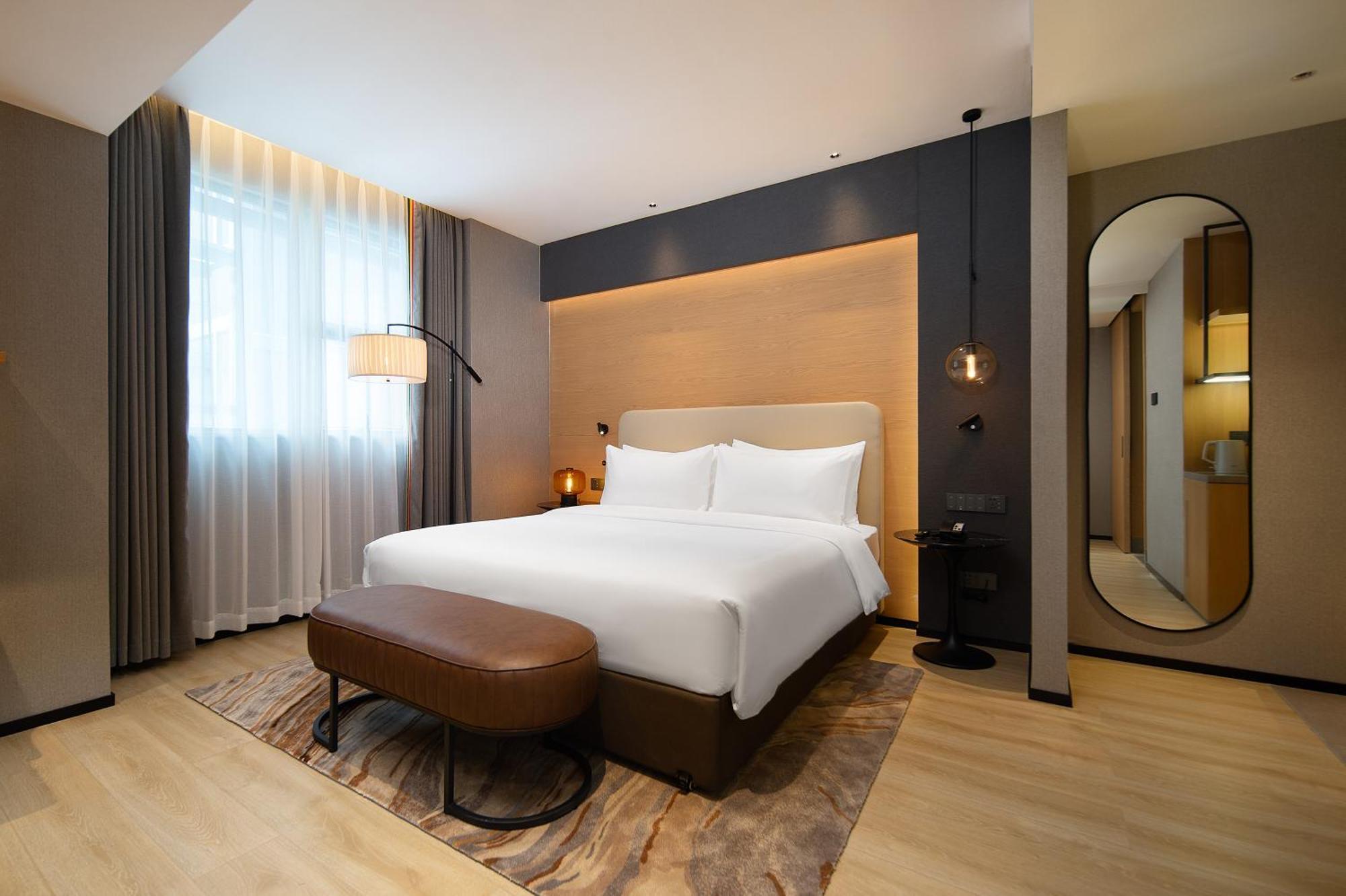 Langham Honor International Hotel Canton Fair Complex Branch - Free Shuttle To Canton Fair Complex During Canton Fair Period & Free Mini Bar Extérieur photo