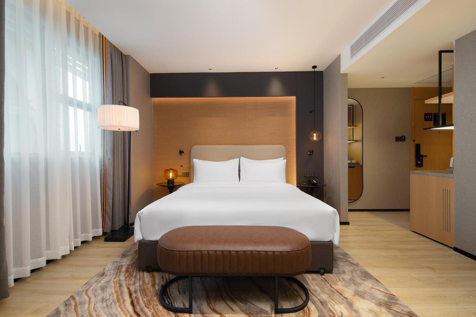 Langham Honor International Hotel Canton Fair Complex Branch - Free Shuttle To Canton Fair Complex During Canton Fair Period & Free Mini Bar Extérieur photo