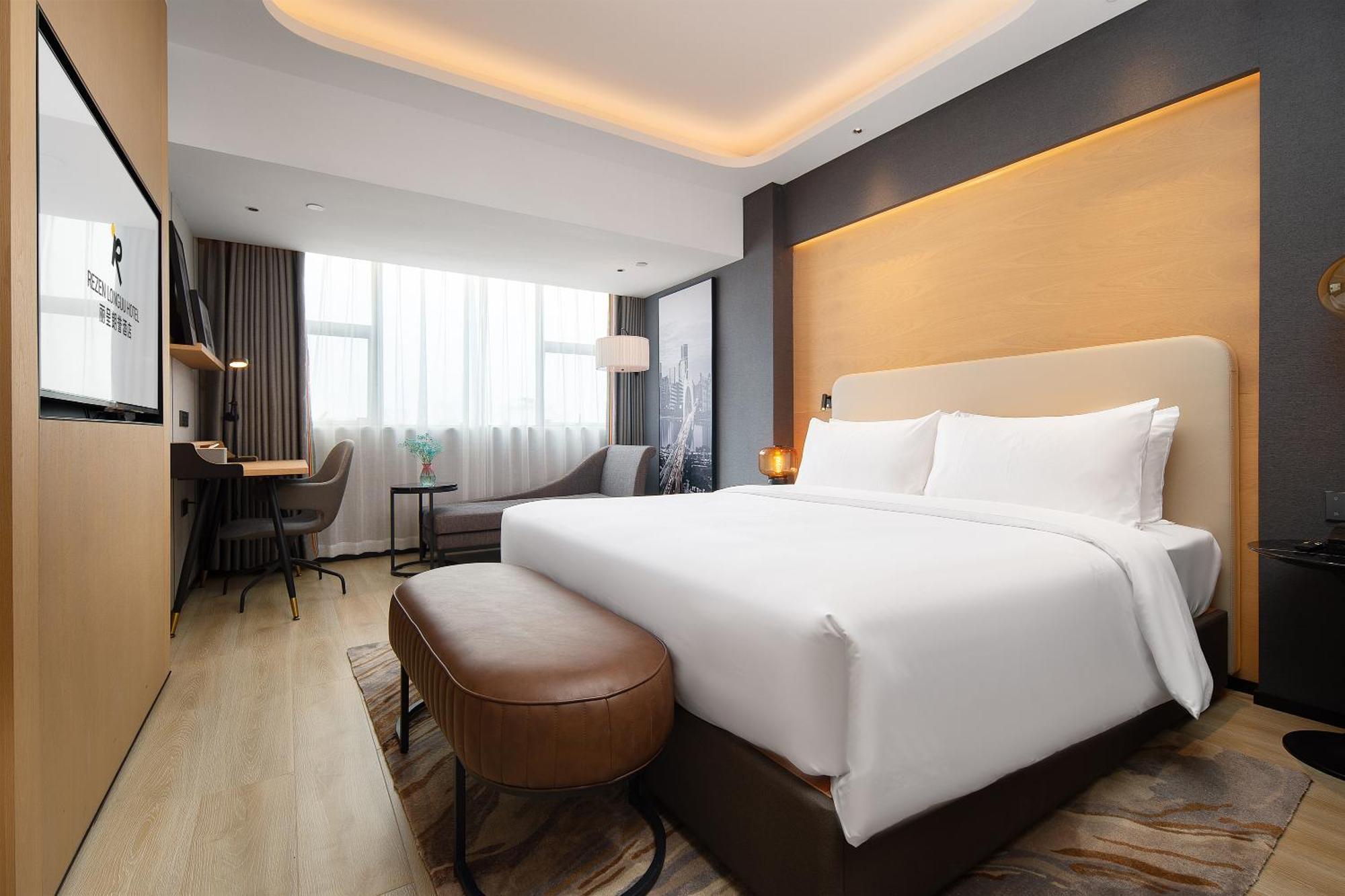 Langham Honor International Hotel Canton Fair Complex Branch - Free Shuttle To Canton Fair Complex During Canton Fair Period & Free Mini Bar Extérieur photo